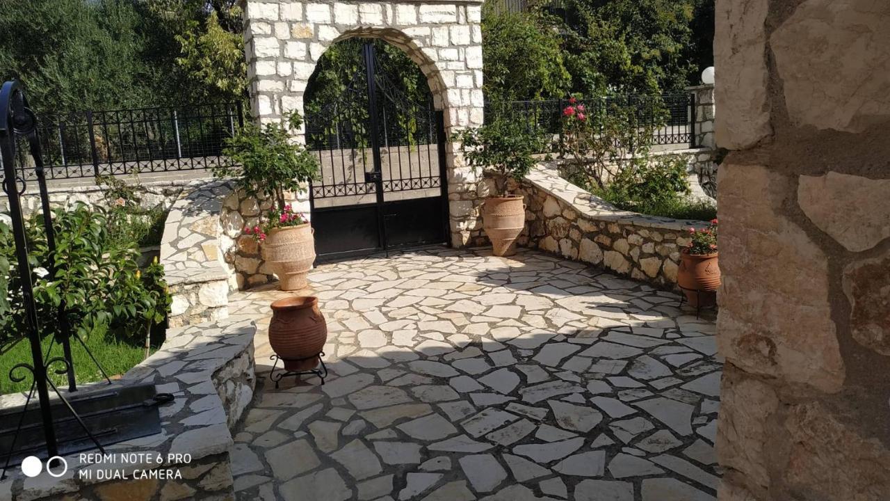 Sofias Cottage Razata Argostoli Екстер'єр фото