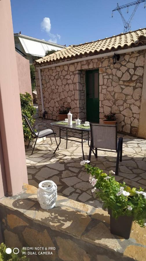 Sofias Cottage Razata Argostoli Екстер'єр фото